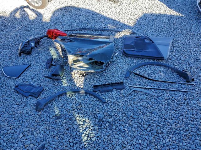 Toyota RAV4 Le Image 11