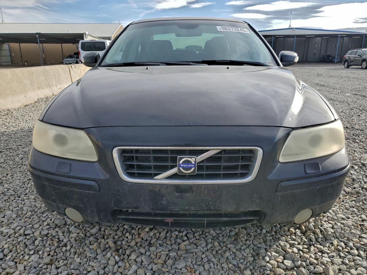 Volvo S60 2.5t Image 2