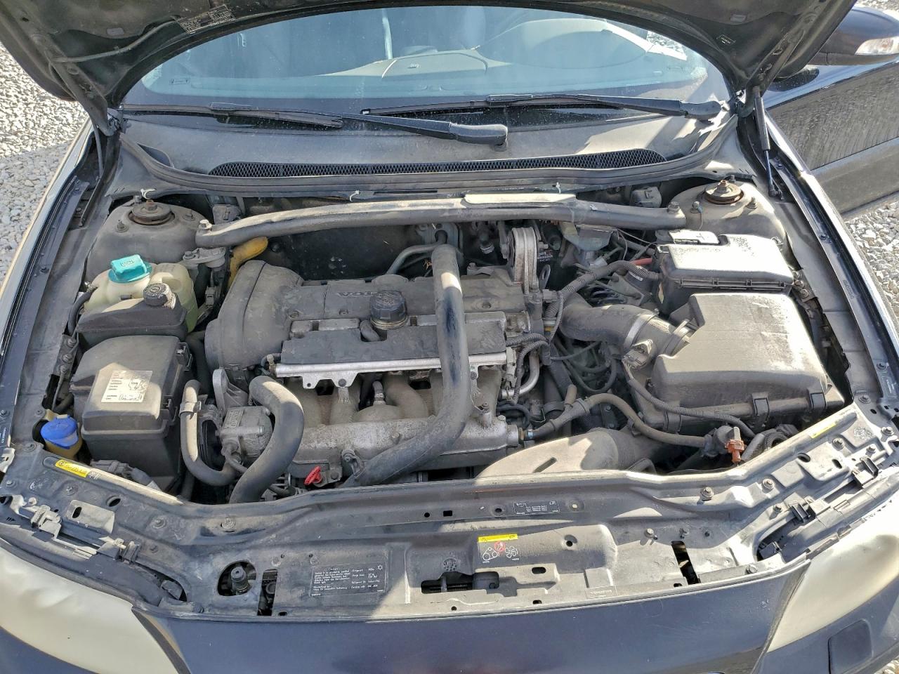 Volvo S60 2.5t Image 8