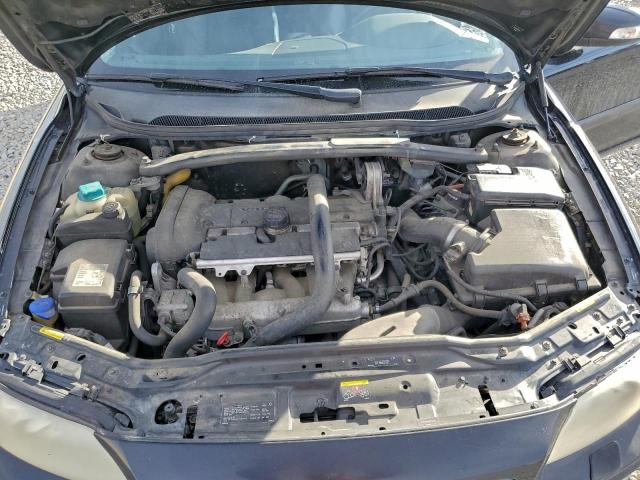 Volvo S60 2.5t Image 8