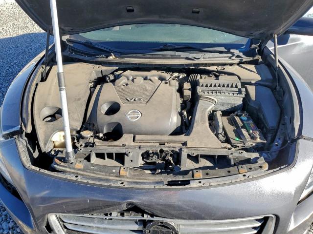Nissan Maxima S Image 12