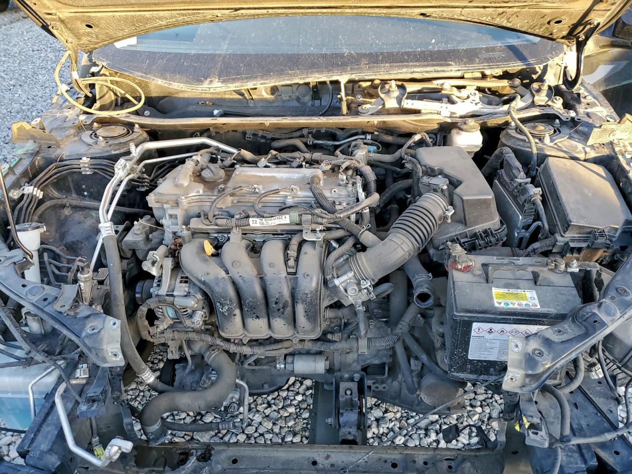 Toyota Corolla L Image 8