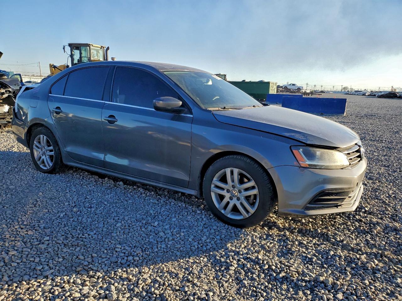 Volkswagen Jetta S Image 3