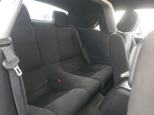 Ford Mustang Image 12