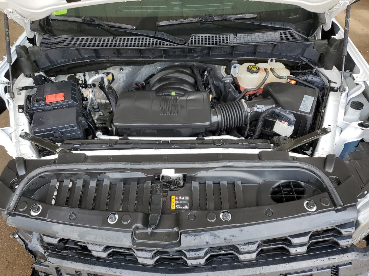 Chevrolet Silverado K1500 Image 6