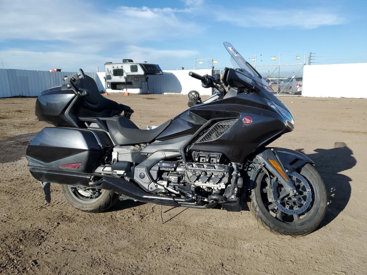 Honda Gl Cycle D Image 1