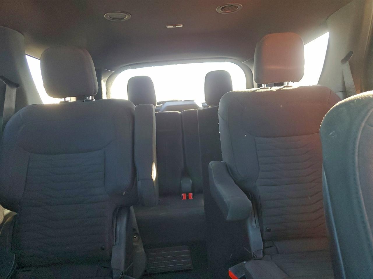 Ford Explorer Xlt Image 8