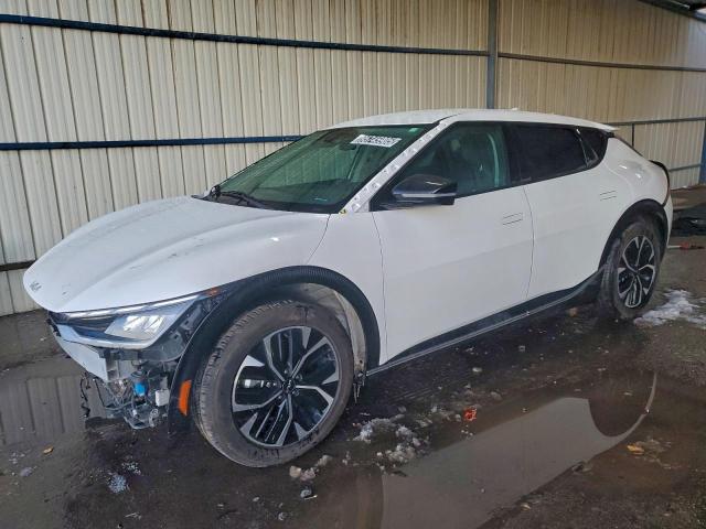  Salvage Kia EV6