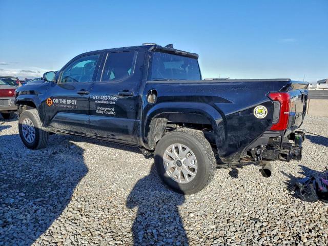 Toyota Tacoma Double Cab Image 3