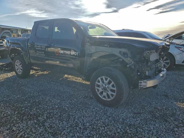 Toyota Tacoma Double Cab Image 11