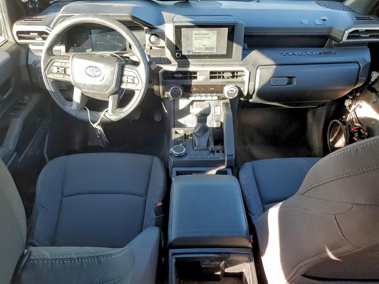 Toyota Tacoma Double Cab Image 4