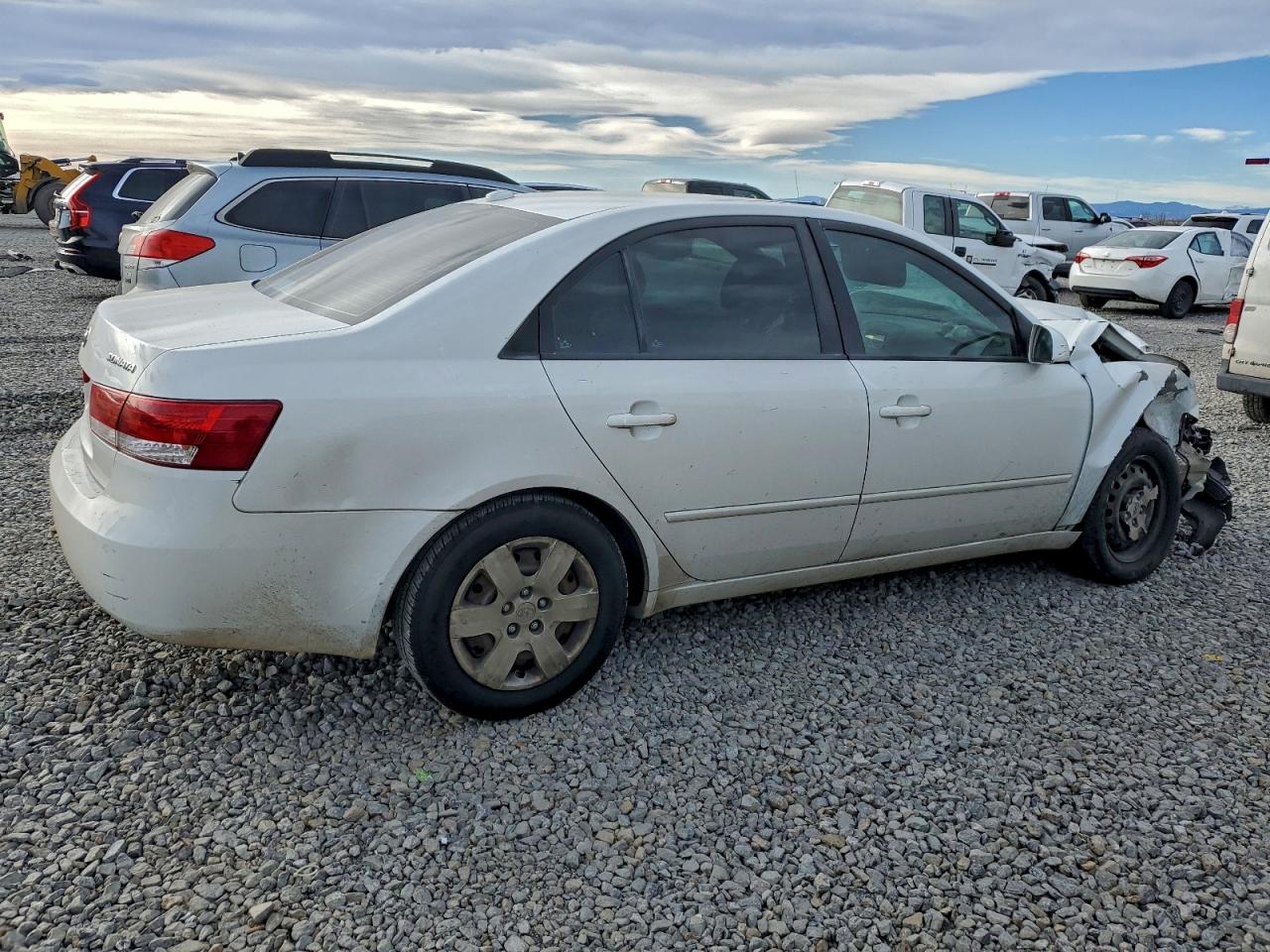 Hyundai SONATA Gls Image 2