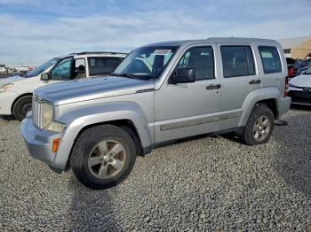  Salvage Jeep Liberty