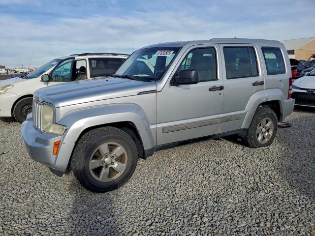  Salvage Jeep Liberty