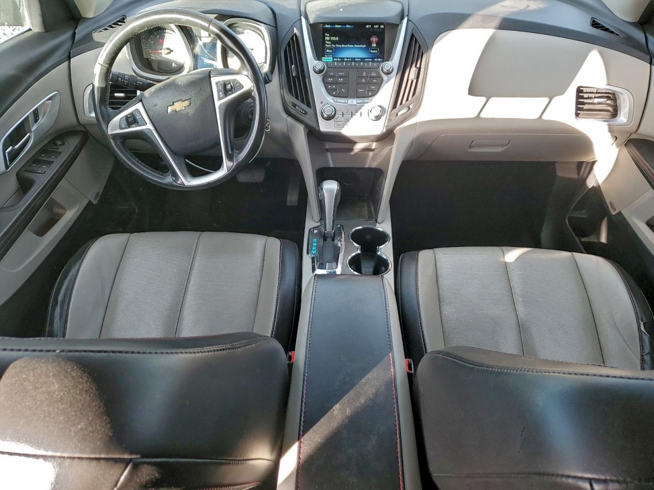 Chevrolet Equinox Ltz Image 13