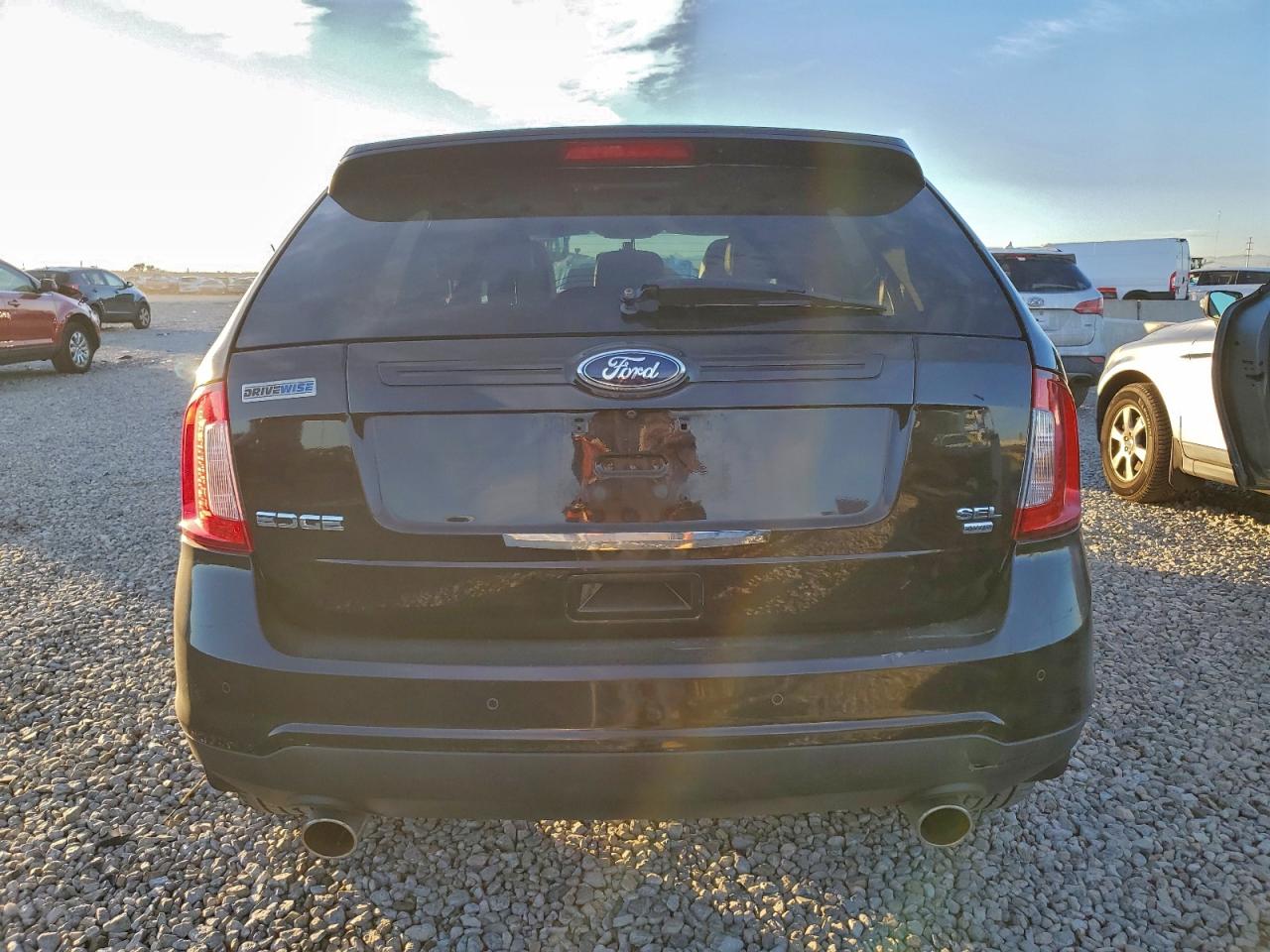 Ford Edge Sel Image 3