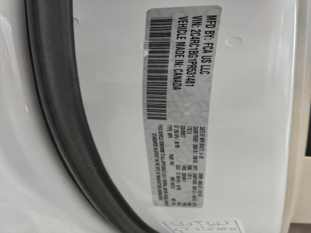 Chrysler Pacifica Touring L Image 7