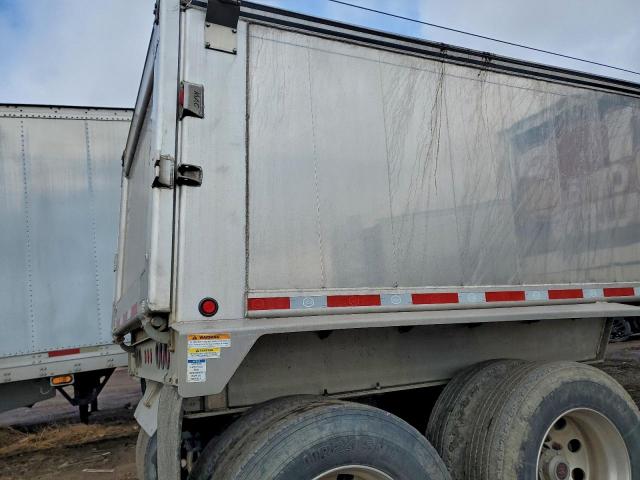 Mack Dump Truck Image 8