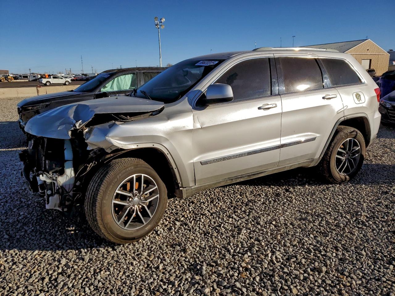 Jeep Grand Cherokee Laredo Image 1