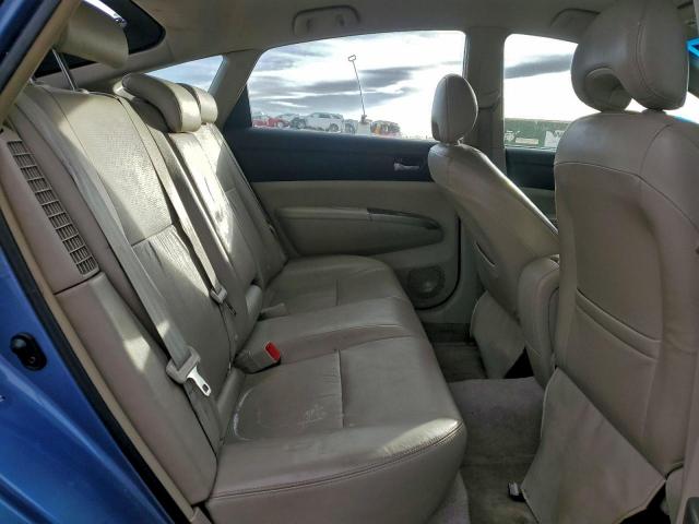 Toyota Prius Image 11