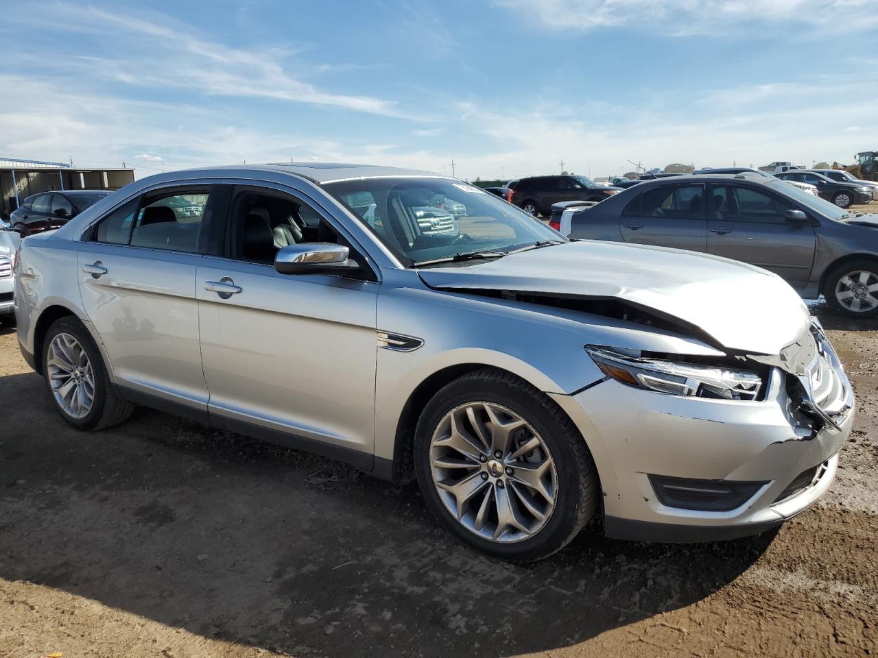 Ford Taurus Limited Image 3