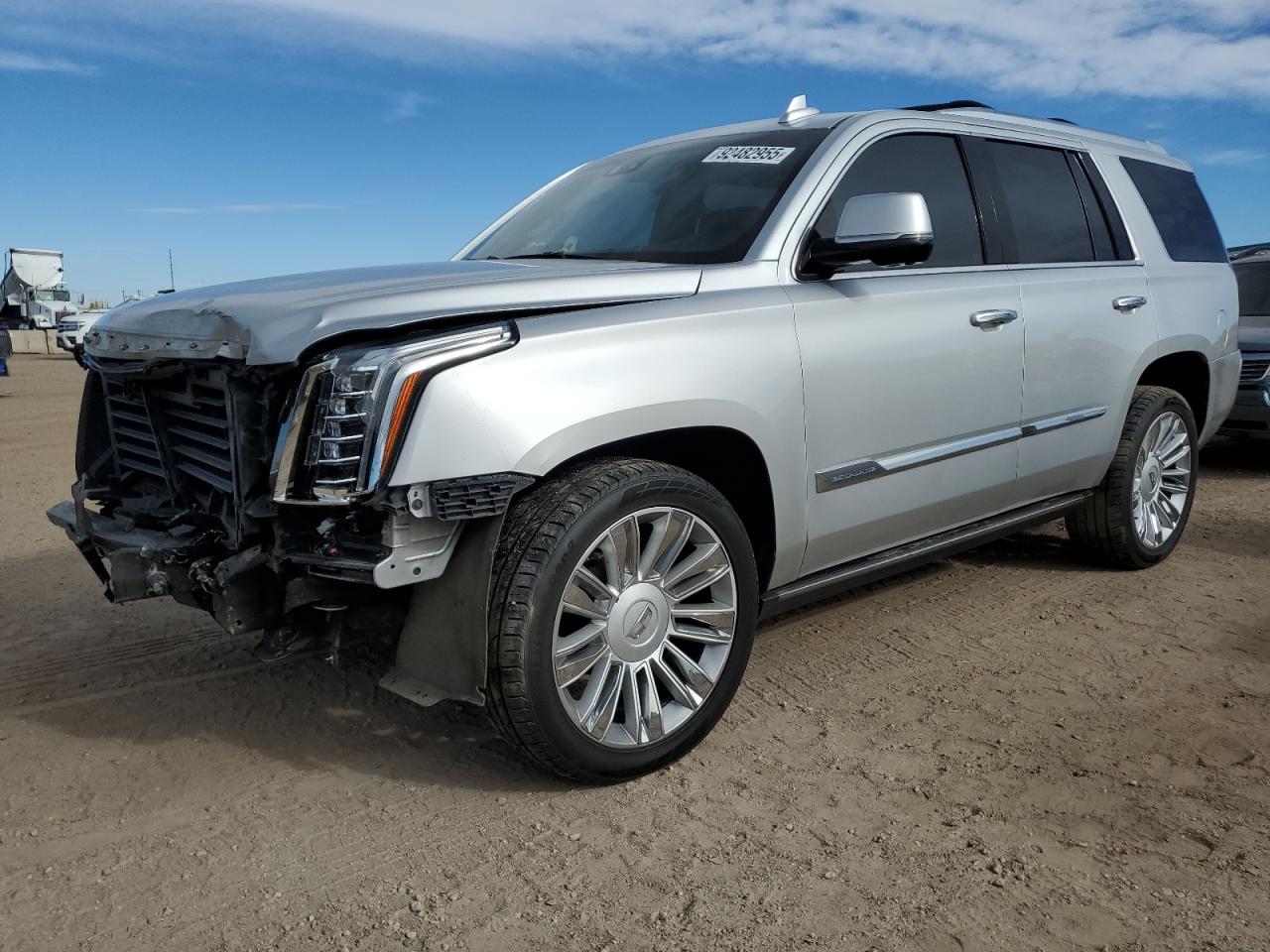 Cadillac Escalade Platinum Image 1