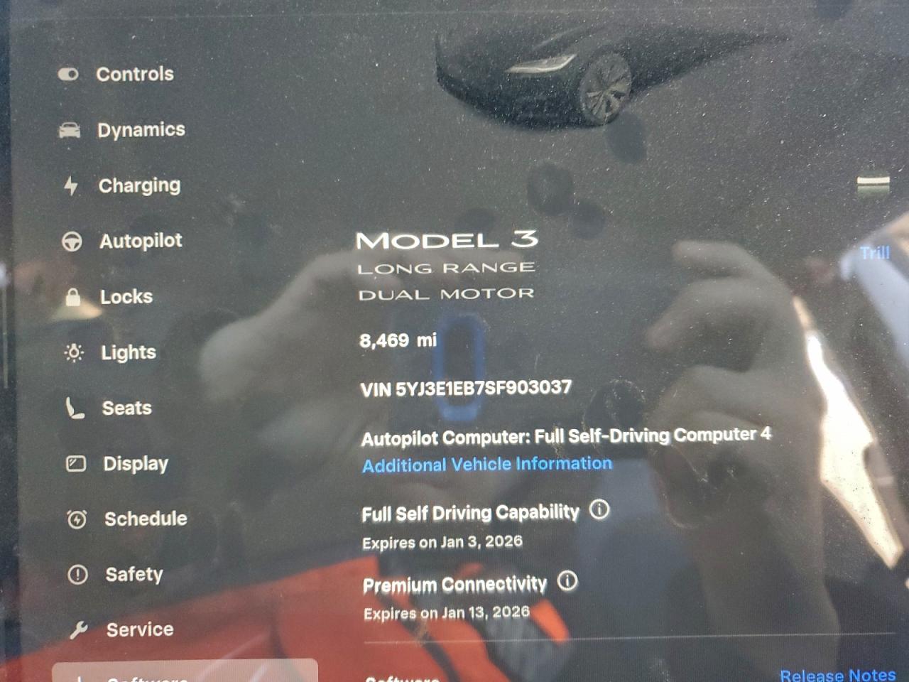 Tesla Model 3 Image 3