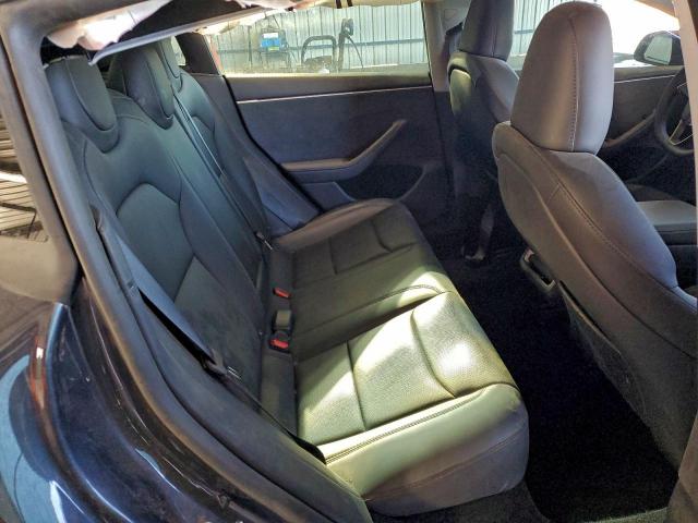 Tesla Model 3 Image 2