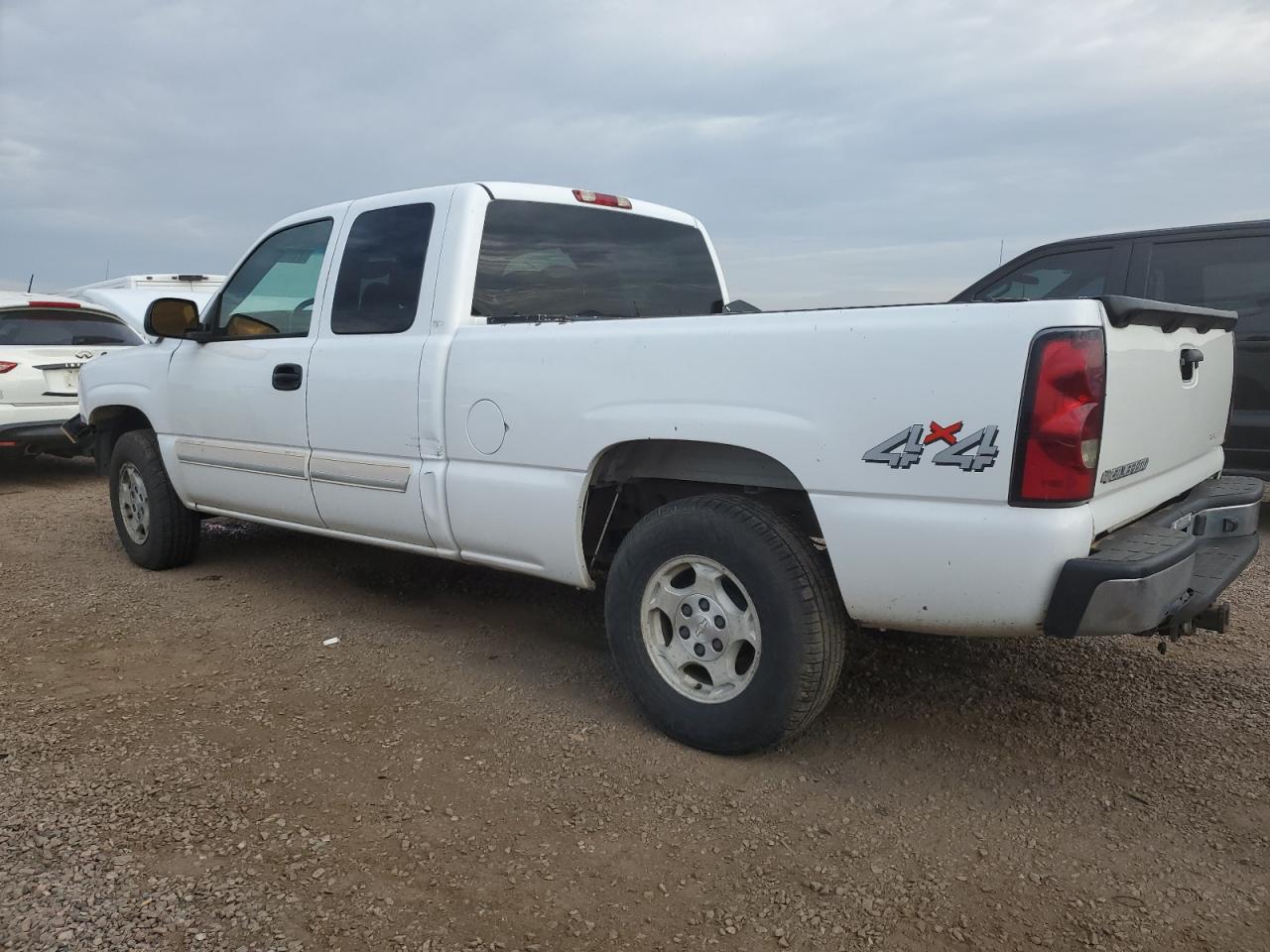 Chevrolet Silverado K1500 Image 9