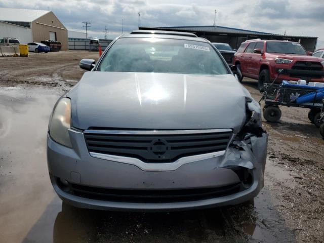 Nissan Altima 3.5se Image 7