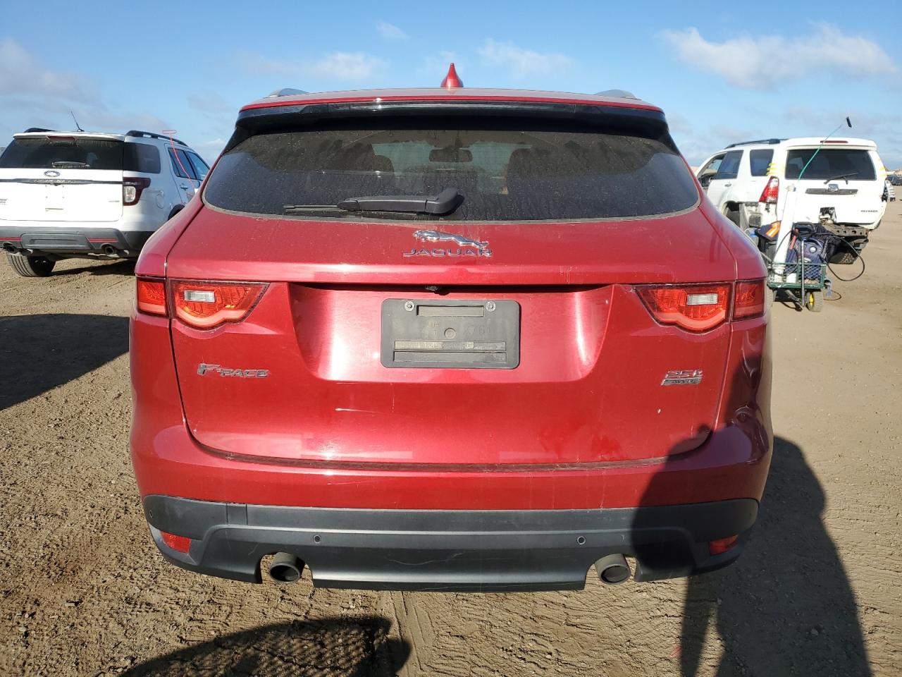 Jaguar F-PACE Prestige Image 6