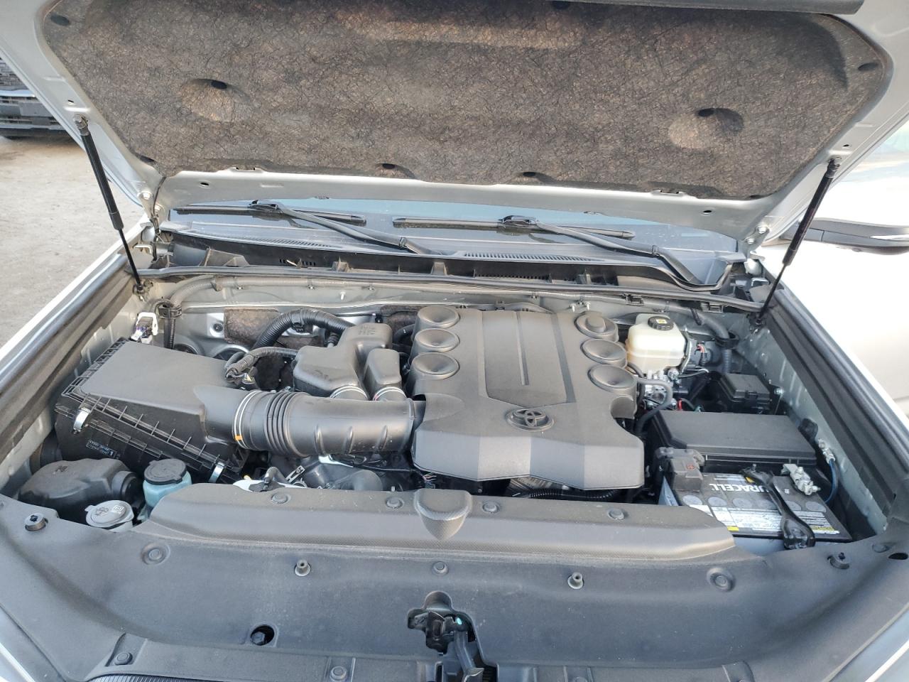 Toyota 4Runner Limited Image 12