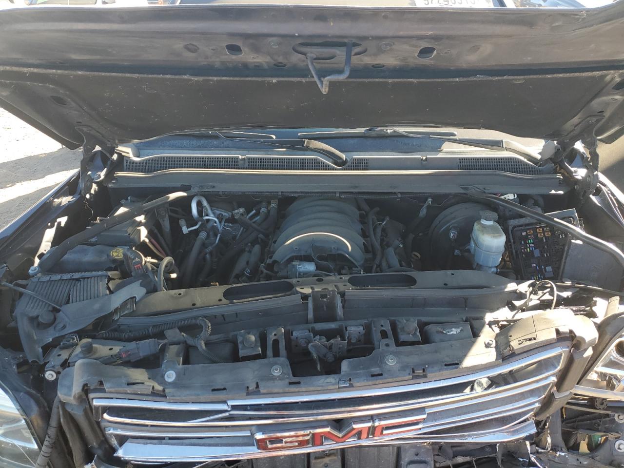 GMC Yukon K1500 Slt Image 10