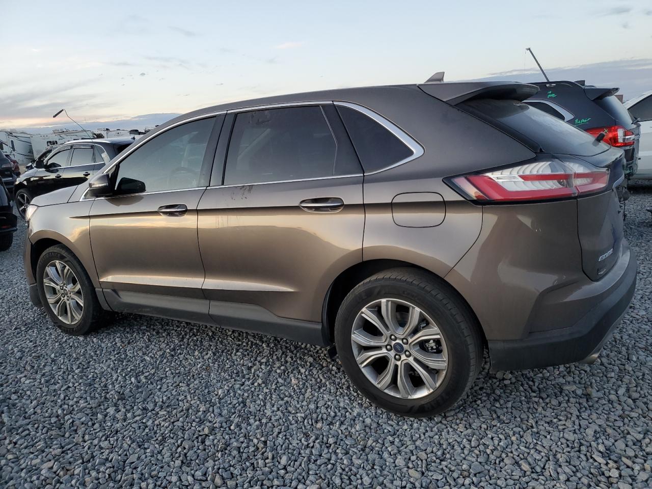 Ford Edge Titanium Image 2