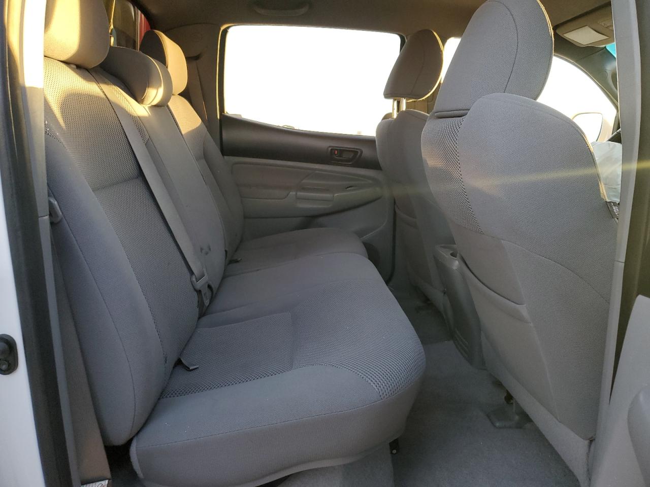Toyota Tacoma Double Cab Long Bed Image 7