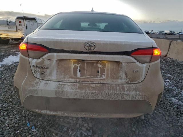 Toyota Corolla Le Image 6