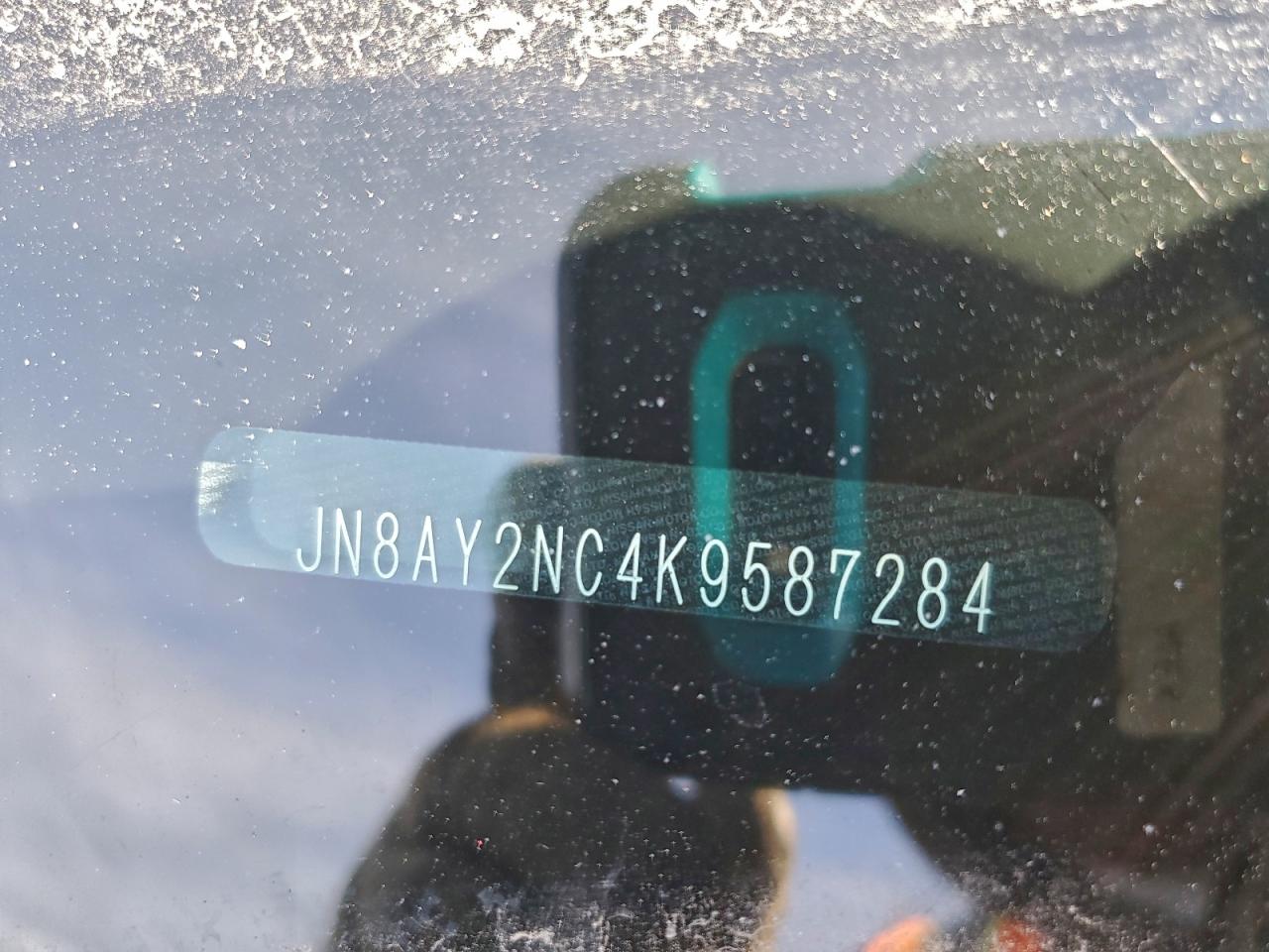 Nissan Armada Sv Image 9