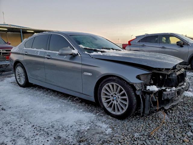BMW 5 Series Xi Image 12