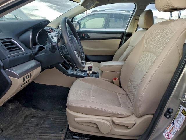 Subaru Outback 2.5i Image 11