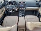 Subaru Outback 2.5i Image 9