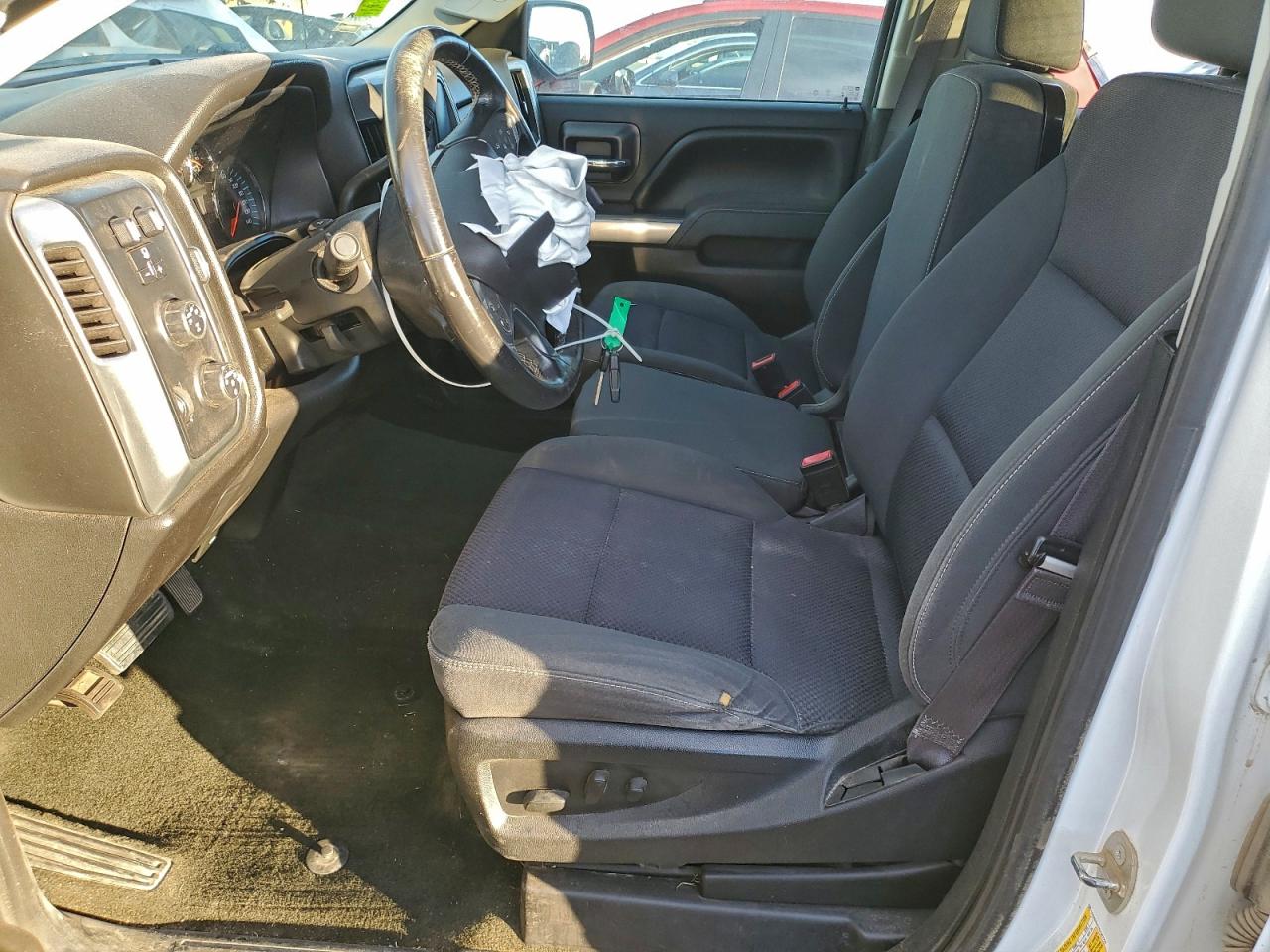 Chevrolet Silverado K1500 Lt Image 9