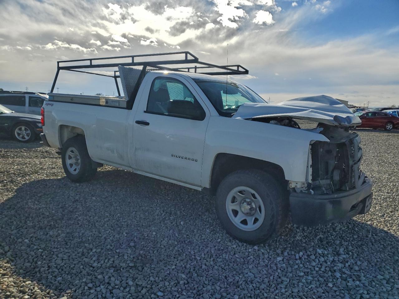 Chevrolet Silverado K1500 Image 3
