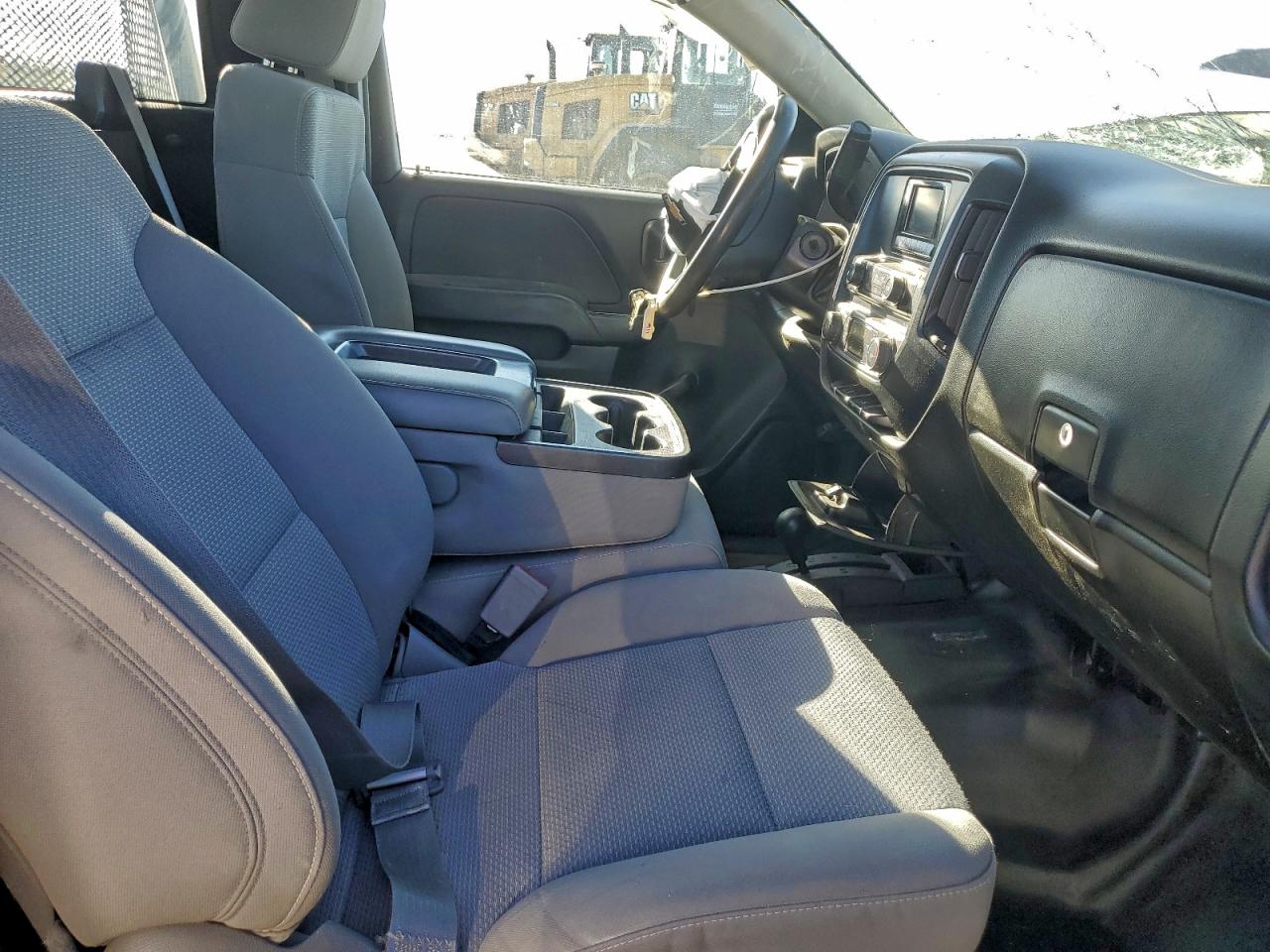 Chevrolet Silverado K1500 Image 6