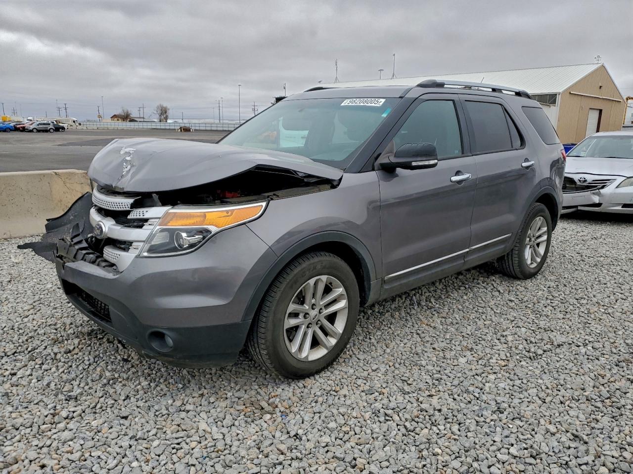 Ford Explorer Xlt Image 1