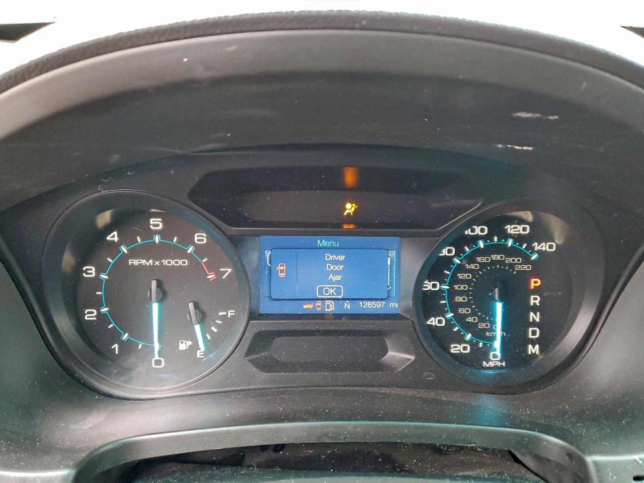 Ford Explorer Xlt Image 11