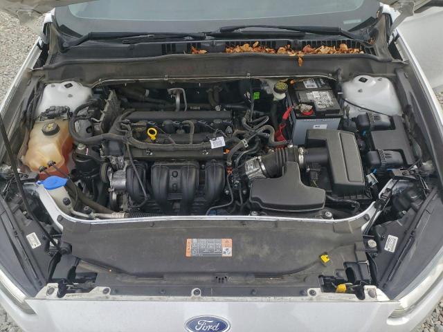 Ford Fusion S Image 6