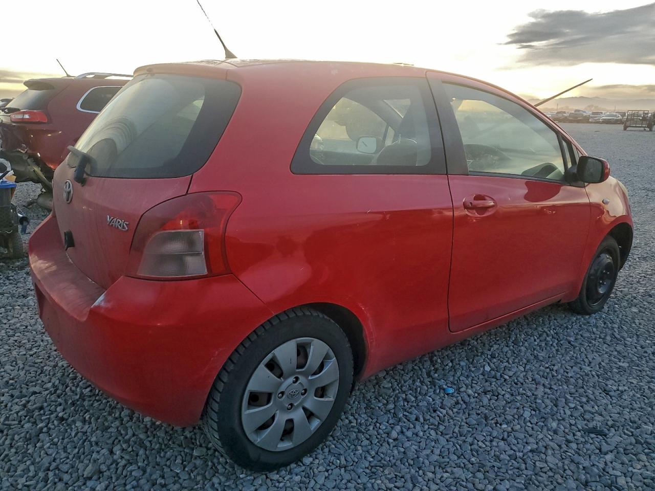 Toyota Yaris Image 10