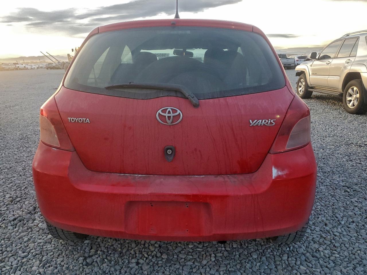 Toyota Yaris Image 11