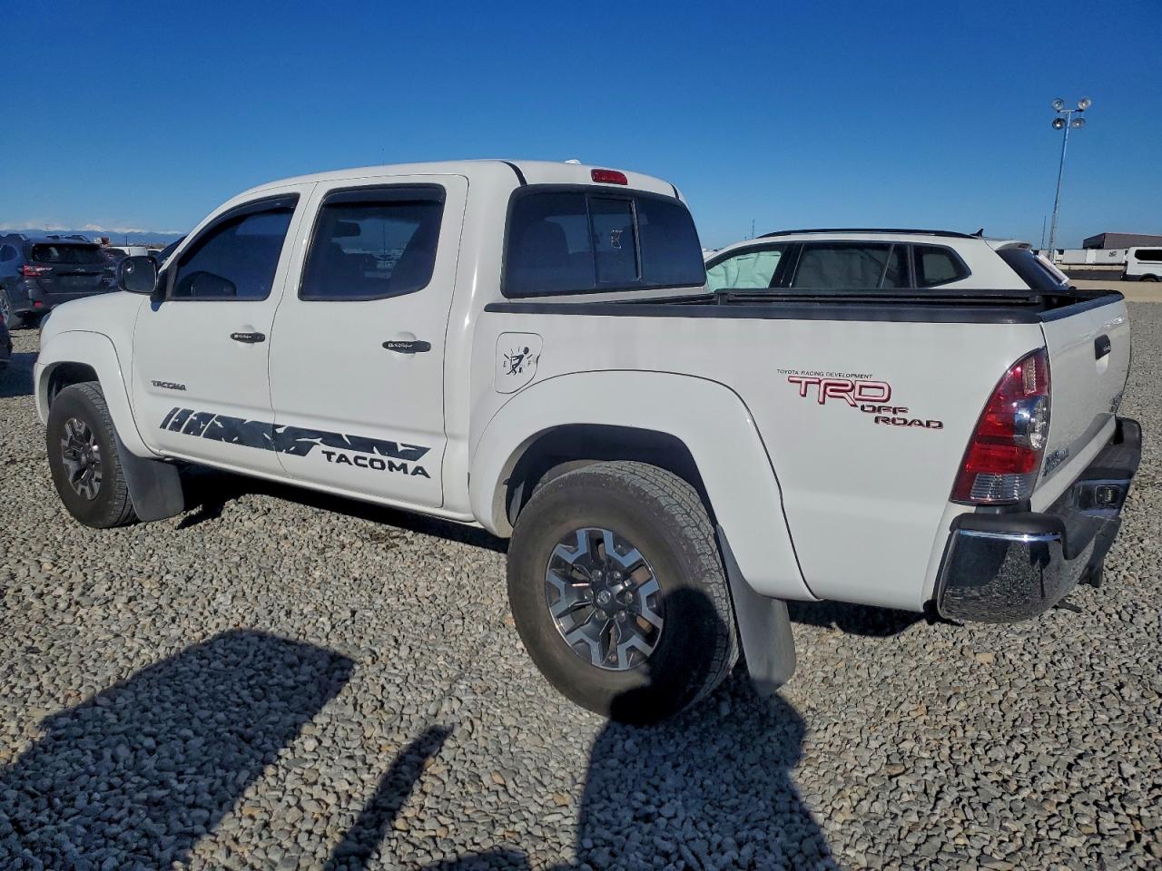 Toyota Tacoma Double Cab Prerunner Image 2