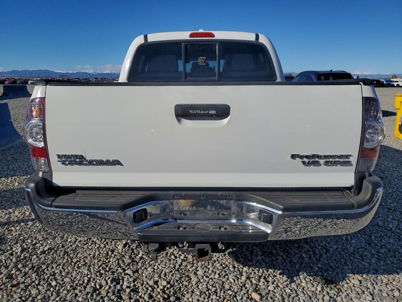 Toyota Tacoma Double Cab Prerunner Image 9